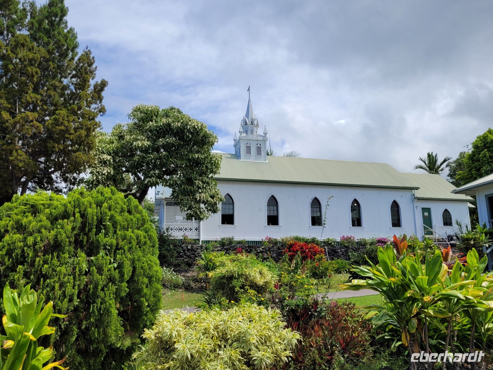 058 Hawaii - Big Island - Painted Church