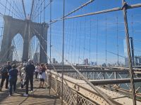 Spaziergang über die Brooklyn Bridge