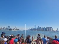 auf zur Lady Liberty - mit Schiffsparade der Fleet Week 