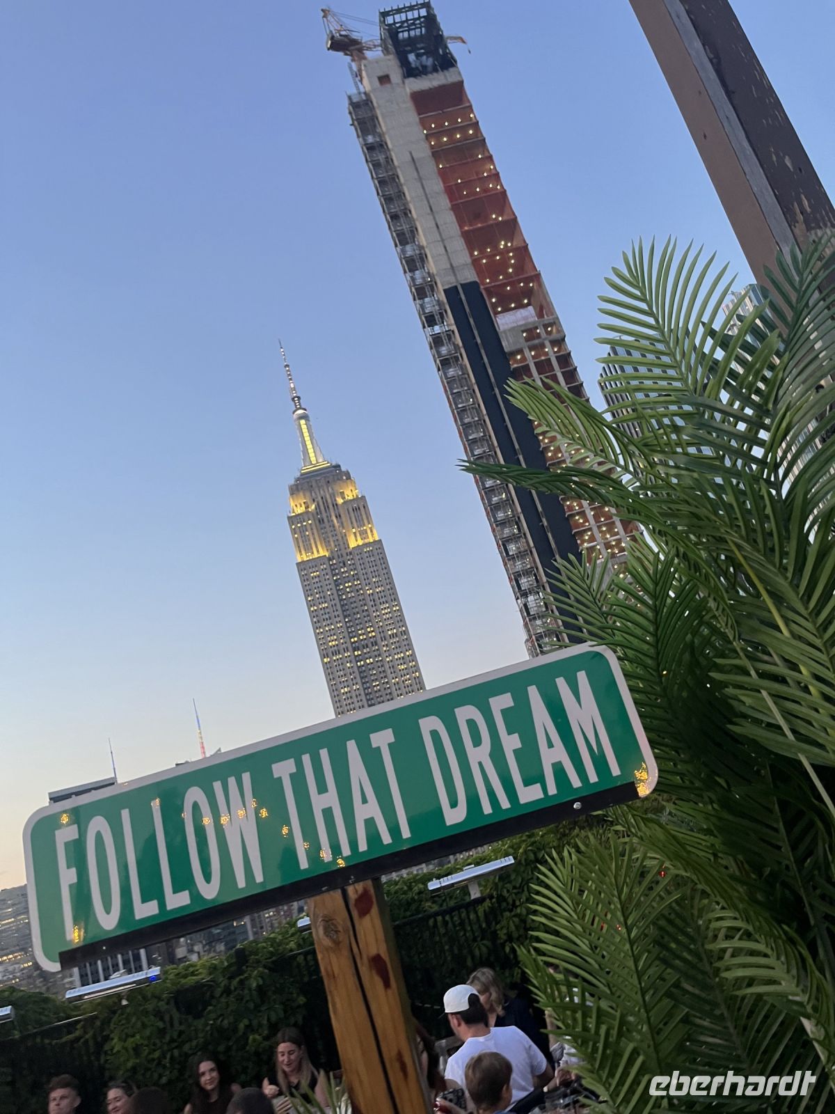 230 Fith Rooftop Bar