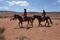 Reiter im Monument Valley