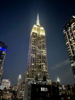 Blick auf das Empire State Building von der Roof Top Bar unseres Hotels