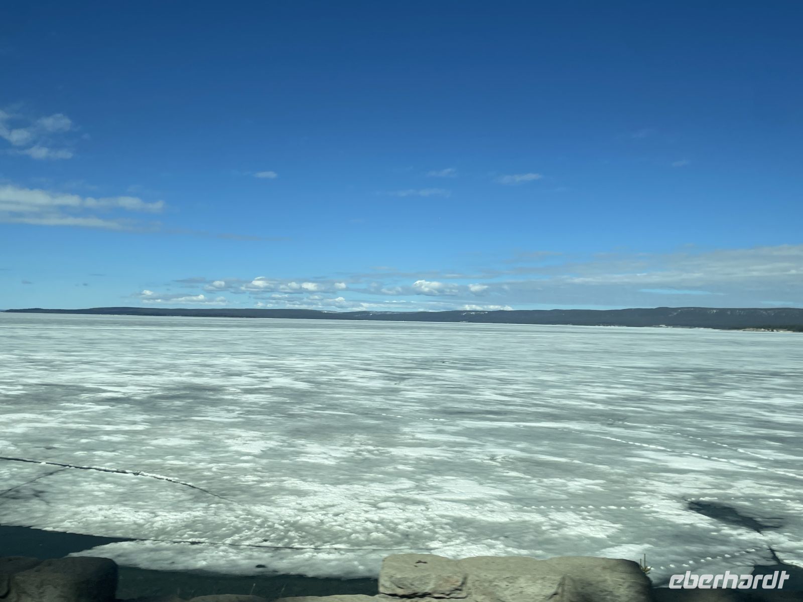 Fahrt durch den Yellowstone Nationalpark - Vorbei am Lake Yellowstone 