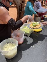  Monument Valley - Mittagspause mit frischen Tacos