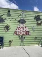 Weiter geht es durch die Wüste, vorbei an der 