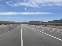 Weiter geht es durch die Wüste, vorbei an der 