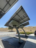 Fahrt nach Monterrey - Solar Ladestationen für E-Autos