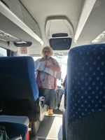 Unsere Reiseleiterin Nana in Aktion