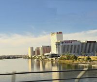 Aussicht auf Laughlin und Colorado River