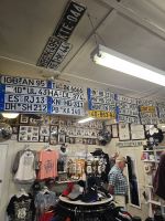 Souvenir & Barbershop Delgado in Seligman