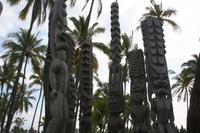 Pu`uhonua `o Honaunau - Tikis