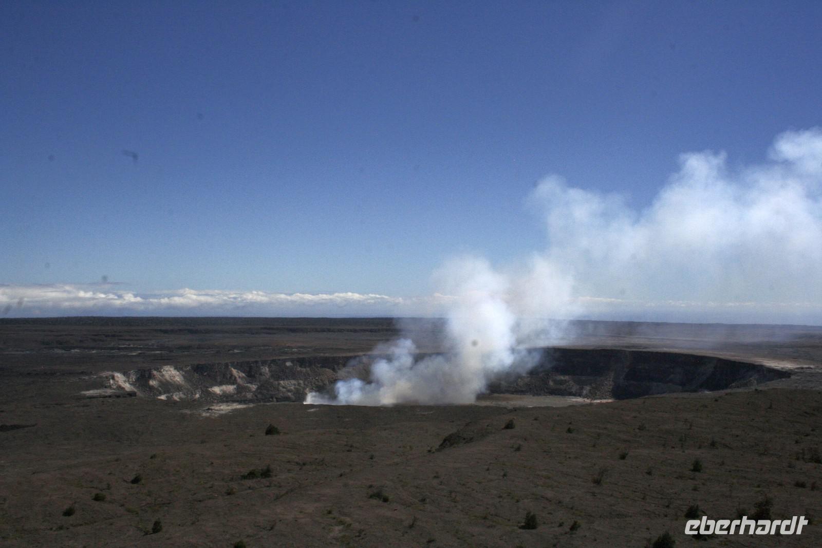 Volcanoes National Park - Kilauea Iki Crater