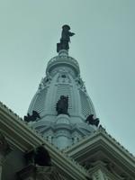 Rathaus Philadelphia mit William-Penn-Statue