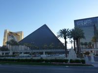 Hotel Luxor