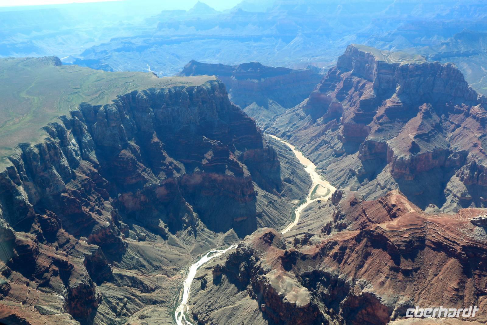 Rundflug über dem Grand Canyon