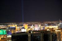 Blick vom Stratosphere Tower in Las Vegas - Luxor Pyramide