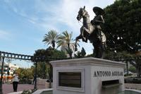 An der Olvera Street in El Pueblo, dem ältesten Stadtteil von Los Angeles
