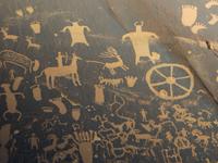 indianische Felszeichnungen am Newspaper Rock