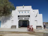 Opernhaus in der kalifornischen Wüste