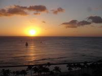 Honolulu - Sonnenuntergang mit Blick vom Hotelbalkon