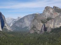 Yosemite Valley - Half Dome und Brautschleier Wasserfall