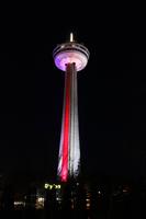 Niagara Falls - Skylon Tower bei Nacht