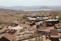 Blick über die Calico-Geisterstadt