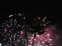 Feuerwerk am Waikiki Beach in Honolulu
