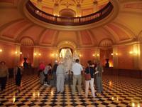 Im Capitol von Sacramento