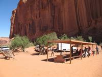 perfekter Rastplatz im Monument Valley