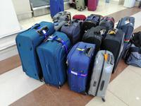 Gepäckabfertigung beim Flug nach Urgentsch