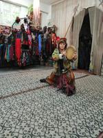 Modeschau im Atelier von Valentina Romanenko in Samarkand
