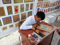 Kunsthandwerker im Innenhof von Sitorai Mohi Xosa, bei Buchara