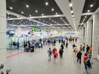 Ankunft in Taschkent, am Flughafen