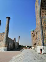 Ulug´bek-Medrese (links) und Tillakori-Medrese (rechts), Registan-Platz, Samarkand