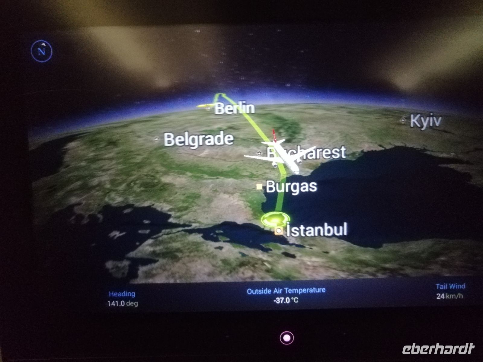 Die Flugstrecke von Berlin nach Istanbul