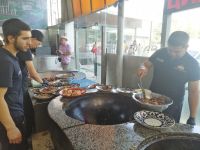 Plow-Vorbereitung im Plow-Haus in Taschkent