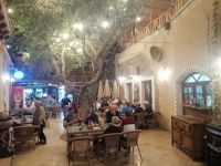 Ankunft in Buchara und Abendessen im Restaurant Old Buchara