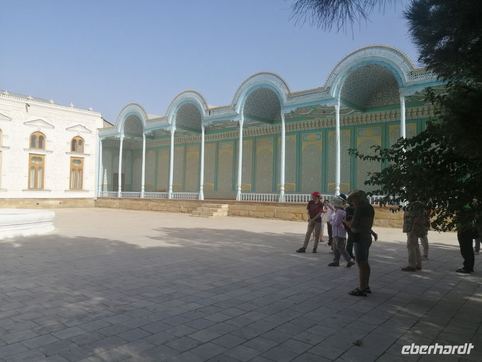 die Residenz des letzten Herrschers von Buchara: Palast Sitorai-Mokhi-Khosa