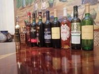 Weinverkostung in der Chovrenko-Weinfabrik in Samarkand