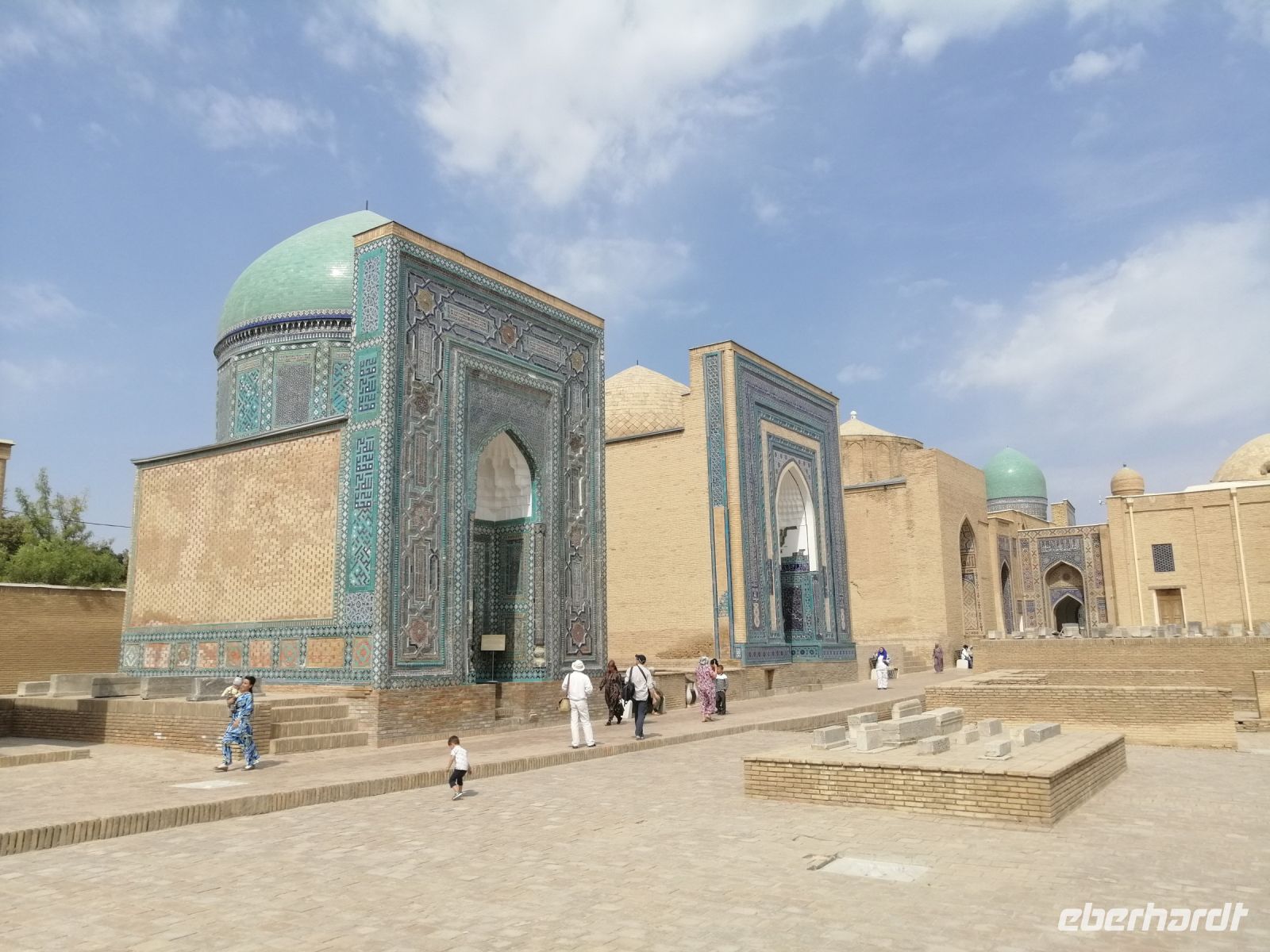 Das Ensemble Schahi-Sinda - Gräberstraße und eine der bekanntesten Nekropolen in Zentralasien