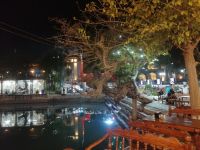 Labi-Hovuz-Platz bei Nacht, Buchara