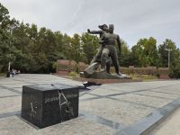 Taschkent - Denkmal des Mutes Taschkent