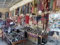 Trödelmarkt neben der Chor-Minor-Medrese, Buchara