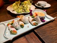 Sommerrollen im Reisnudelteig & Algensalat