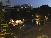 Der schoene Pool unseres Hotels in Siem Reap