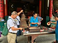 Haengende Raeucherkandellaber 