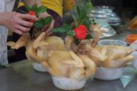 Vietnam - Opfergaben für den Altar