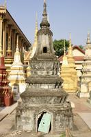 Siem Reap - Pagode & Friedhof