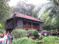 Das Pfahlhaus von Ho Chi Minh